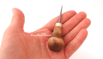 awl for piercing leather
